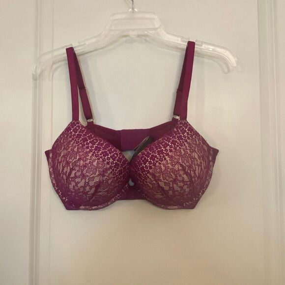 Victoria’s Secret push-up bra size 38D - Picture 2 of 11